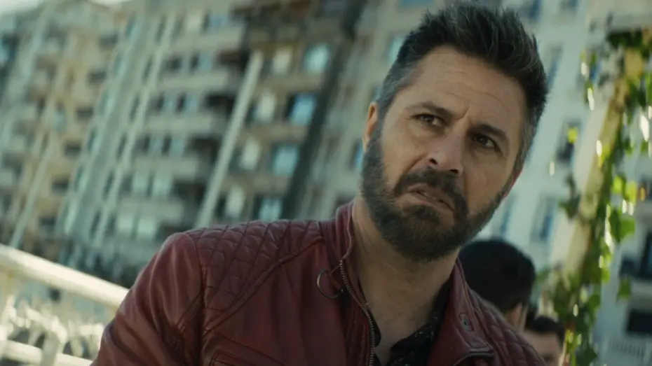 Video for the film A Sucker's Born Every Minute — Cada día nace un listo | Teaser oficial HD