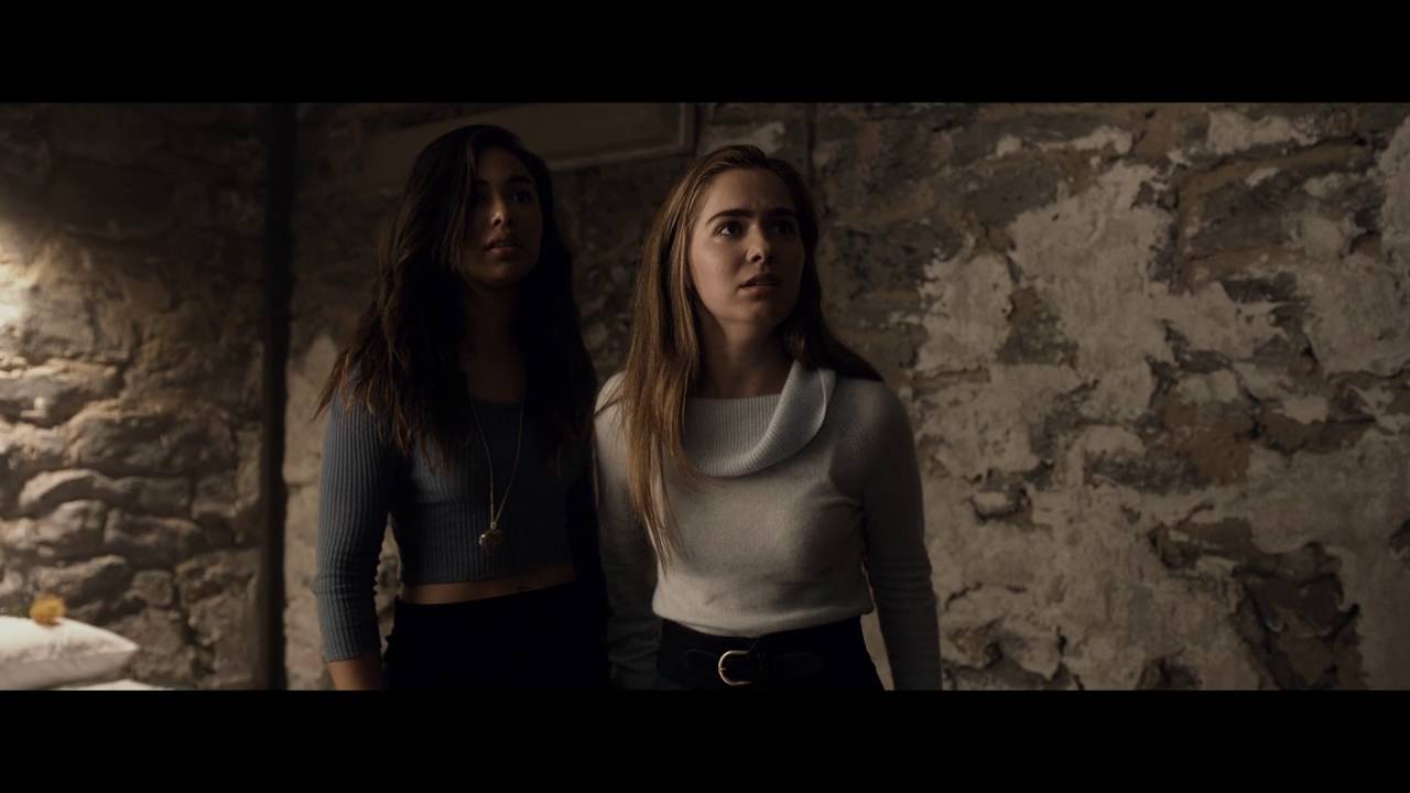 Video for the film Split — Split - Official Trailer 1 (Universal Pictures) HD