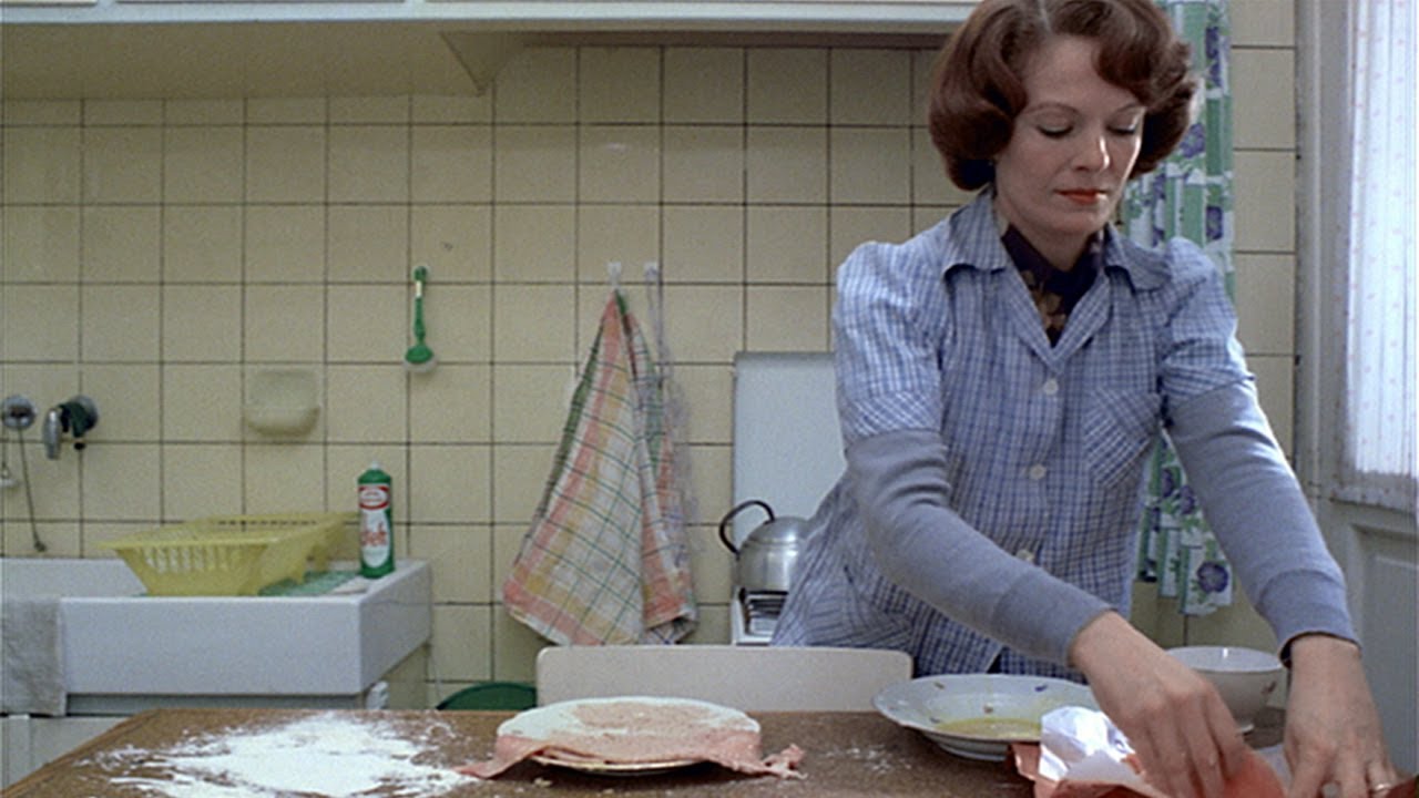 Video for the film Jeanne Dielman, 23, quai du Commerce, 1080 Bruxelles — Veal Cutlets