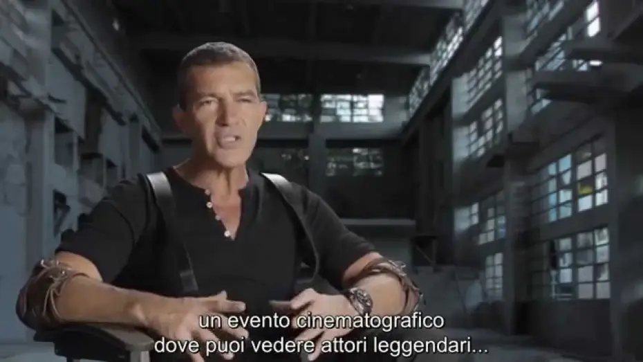Video for the film The Expendables 3 — I Mercenari 3 - The Expendables: intervista ad Antonio Banderas (sottotitoli in italiano)