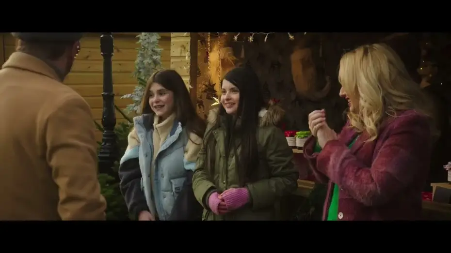 Video for the film Tinsel Town — "Lifesaver"
