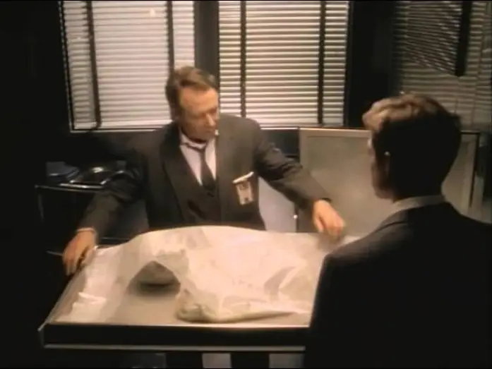 Video for the series Dark Skies — Dark Skies (1996–1997) [TRAILER]