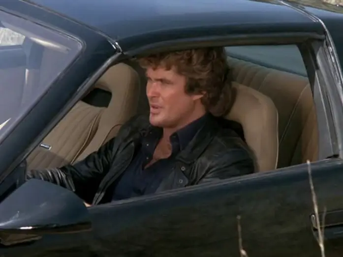 Video for the series Knight Rider — Мандрівний лицар (Knight Rider) - Дуель K.I.T.T.а та Голіафа