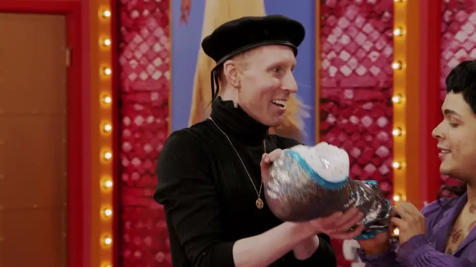 Video for the series RuPaul's Drag Race — RuPaul's Drag Race Season 18 | Exclusive Sneak Peek