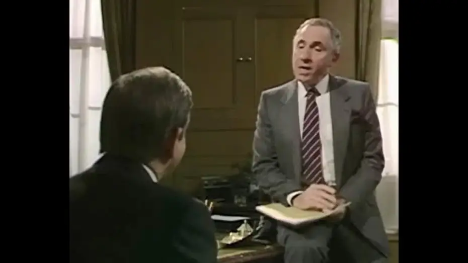 Видео к сериалу Yes, Prime Minister — Yes Prime Minister  -  Sir Humphrey shows poll rigging