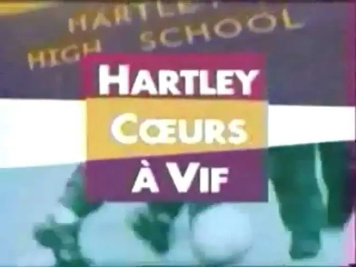 Video for the series Heartbreak High — Hartley, coeurs à vif - Générique de début [VF]