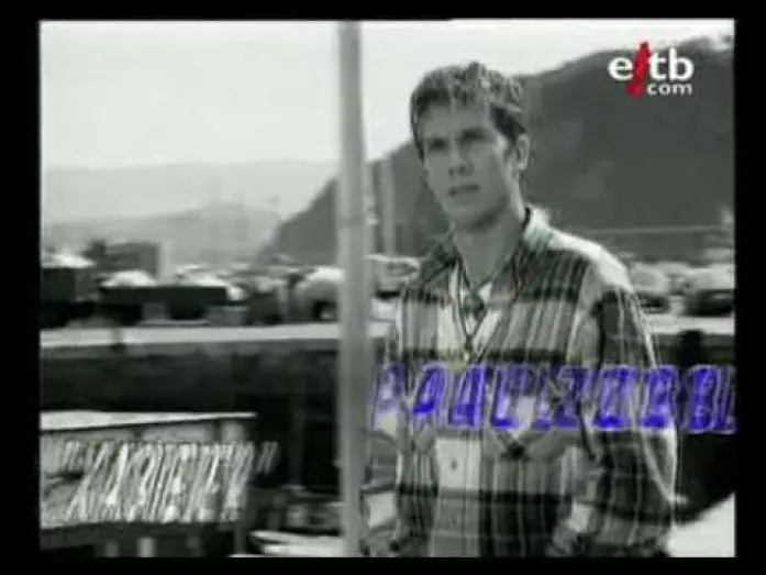 Video for the series Goenkale — Goenkaleren hasierako abestia (1994)