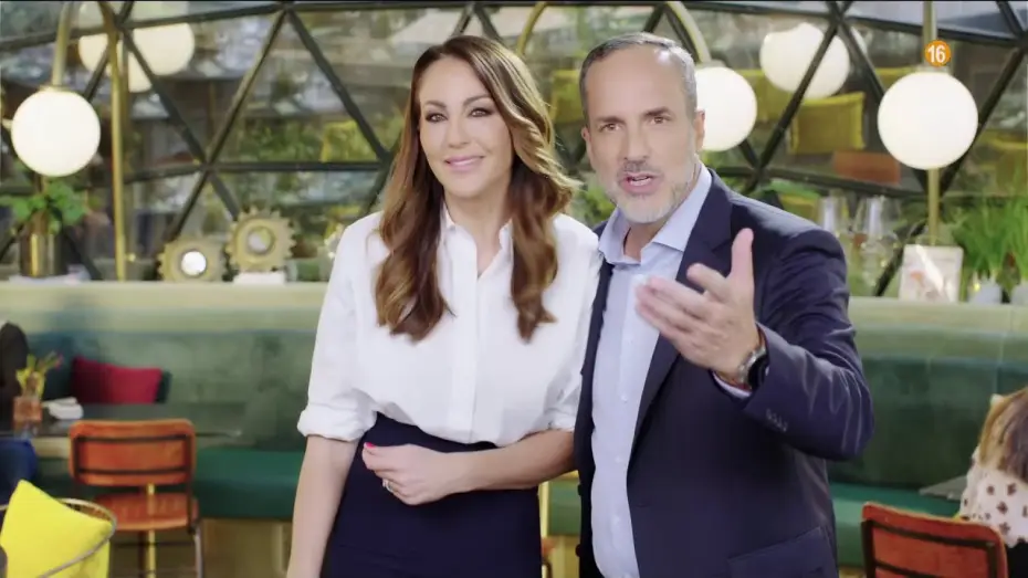 Video for the series ¡De viernes! — Promo - De Viernes (Muy Pronto Estreno en TeleCinco [2023] | 1