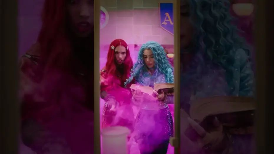 Video for the series Locker Diaries: Descendants — Locker Diaries: Descendants