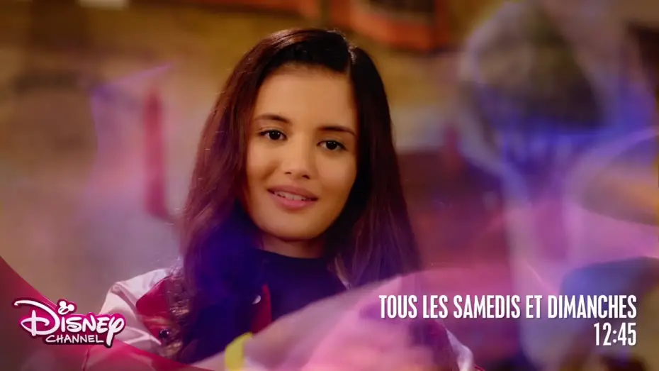 Video for the series The Evermoor Chronicles — Les Chroniques d'Evermoor - Tous les samedis et dimanches à 12h45 sur Disney Channel !
