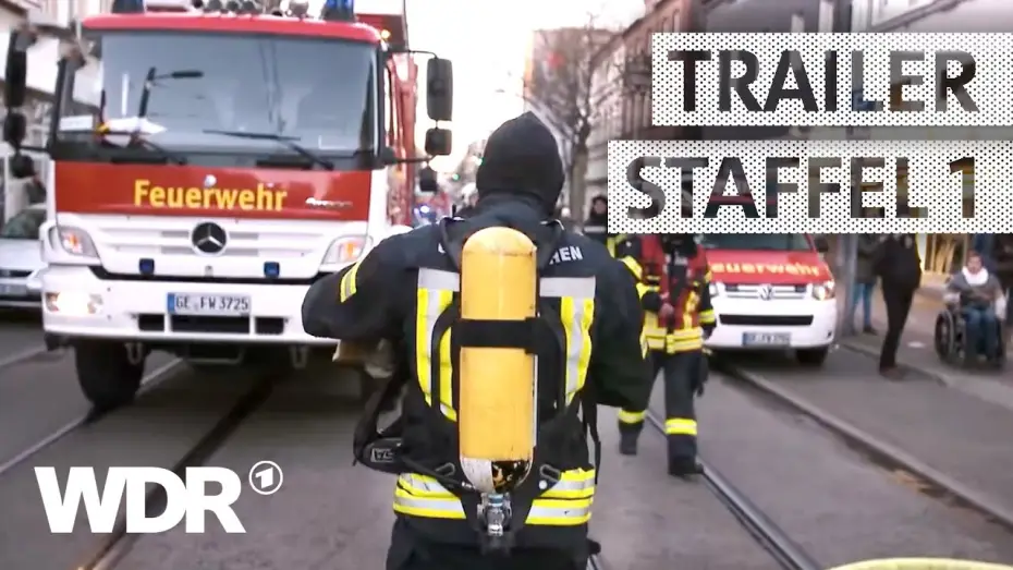 Video for the series Feuer & Flamme — Feuer & Flamme – Mit Feuerwehrmännern im Einsatz | WDR