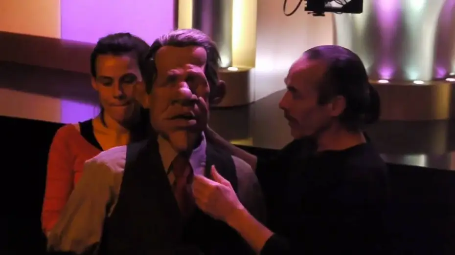 Video for the series The News Puppets — Coulisses des guignols de l'info