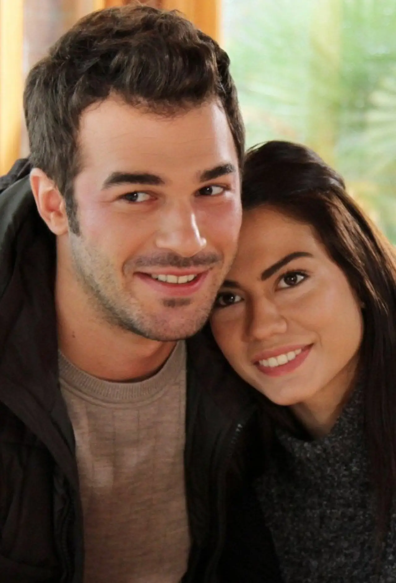 Series poster "Çilek Kokusu"