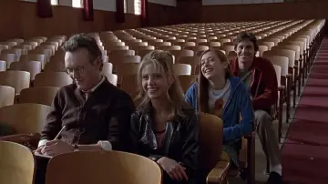 Backdrop for the TV series "Buffy the Vampire Slayer" #1275387
