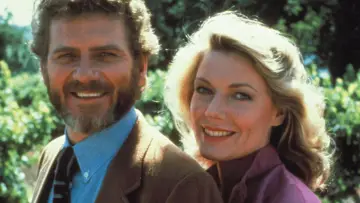 Backdrop к сериалу "Falcon Crest" #1291945
