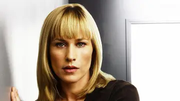 Backdrop for the TV series "Medium" #1287008