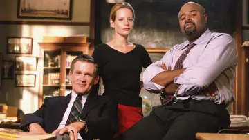 Backdrop for the TV series "Boston Public" #1354308