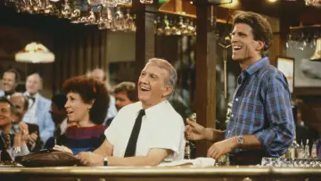 Backdrop к сериалу "Cheers" #1275858