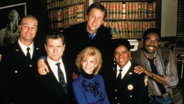 Backdrop for the TV series "Night Court" #1322505
