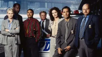 Backdrop for the TV series "NYPD Blue" #1253141
