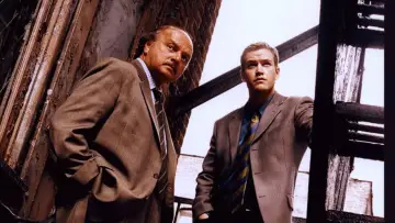 Backdrop for the TV series "NYPD Blue" #1253149