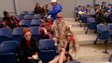 Backdrop for the TV series "Sex and the City" #1292647