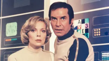 Backdrop for the TV series "Space: 1999" #1377642