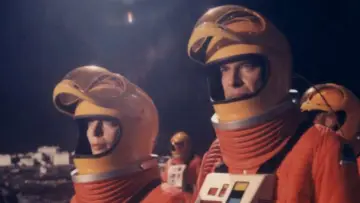 Backdrop for the TV series "Space: 1999" #1377664