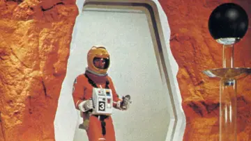 Backdrop for the TV series "Space: 1999" #1377671