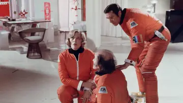 Backdrop for the TV series "Space: 1999" #1377675