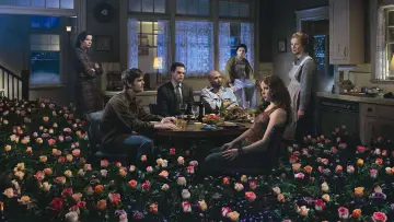Backdrop for the TV series "Six Feet Under" #1299220