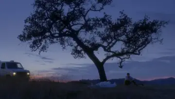Backdrop for the TV series "Six Feet Under" #1299259