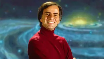 Backdrop for the TV series "Cosmos: A Personal Voyage" #1454232