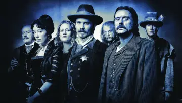 Backdrop к сериалу "Deadwood" #1323367