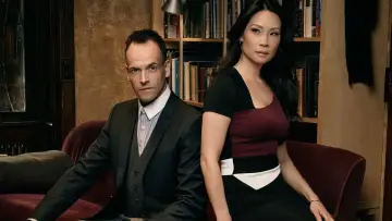 Backdrop for the TV series "Elementary" #1258542