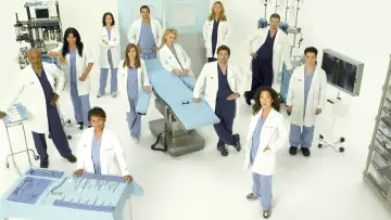 Backdrop к сериалу "Grey