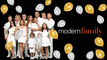Backdrop for the TV series "Modern Family" #1318210