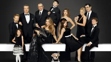 Backdrop for the TV series "Modern Family" #1318278
