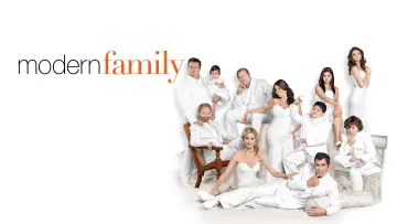 Backdrop for the TV series "Modern Family" #1318285