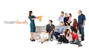 Backdrop for the TV series "Modern Family" #1318287