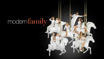Backdrop for the TV series "Modern Family" #1318289
