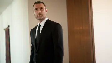 Backdrop for the TV series "Ray Donovan" #1326385