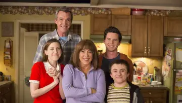 Backdrop for the TV series "The Middle" #1253548