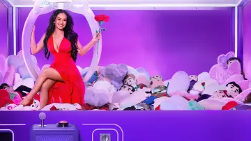 Backdrop for the TV series "The Bachelorette" #1510667