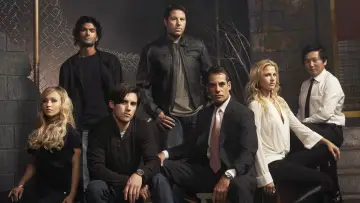 Backdrop for the TV series "Heroes" #1257422