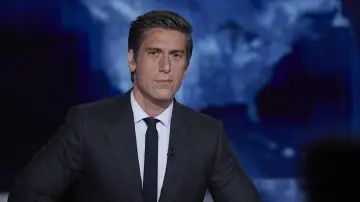 Backdrop for the TV series "World News Tonight with David Muir" #1510629