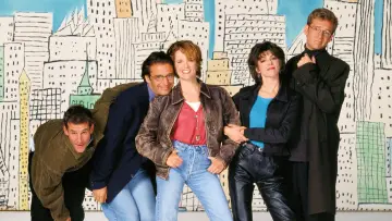 Backdrop к сериалу "Caroline in the City" #1354059