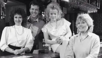 Backdrop к сериалу "EastEnders" #1218886