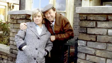Backdrop к сериалу "EastEnders" #1218915