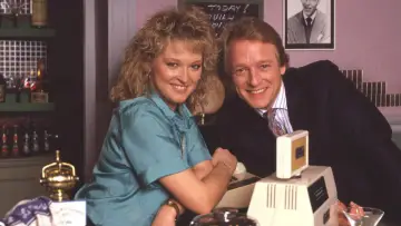 Backdrop к сериалу "EastEnders" #1218930